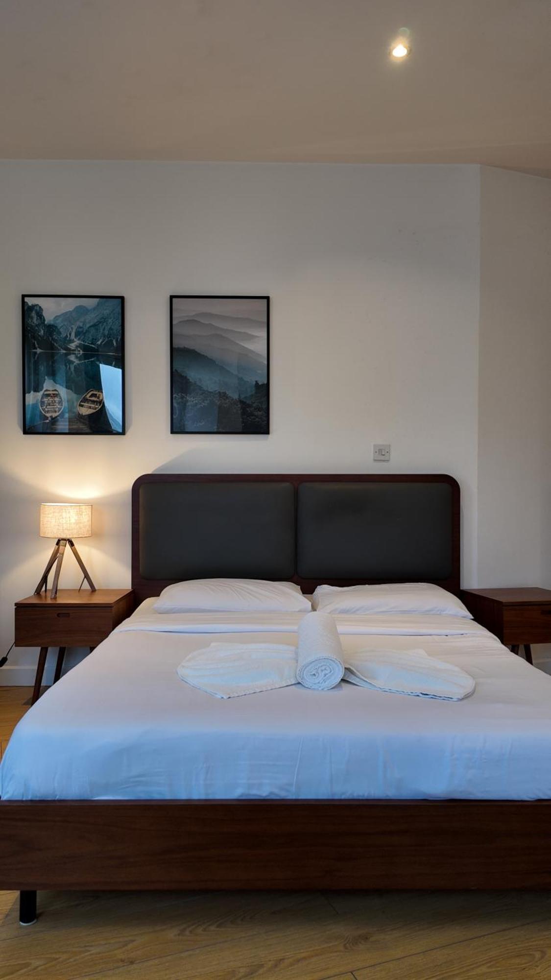 Sleep6 In Leicester Square, Soho Vr7 لندن المظهر الخارجي الصورة